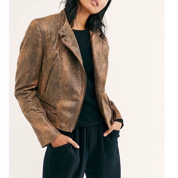 NWOT Vegan leather jacket size L - Picture 2 of 8